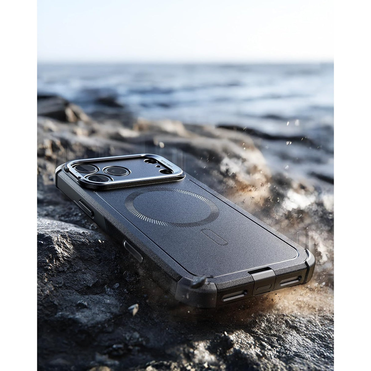 ESR iPhone 17 Pro Cyber Tough Magnetic Case con Stand, MagSafe y Control de Cámara Protección Grado Militar 7X