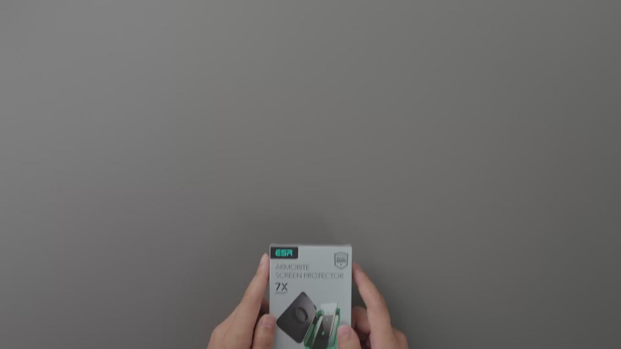 ESR Paquete de 3 Micas de Vidrio 9H+ Armorite UltraFit para iPhone 17 Pro Max con aplicador